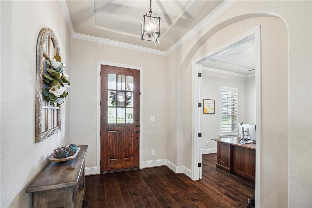 2723 Barclay Lake Lane