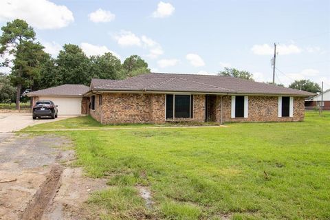 A home in Rosharon