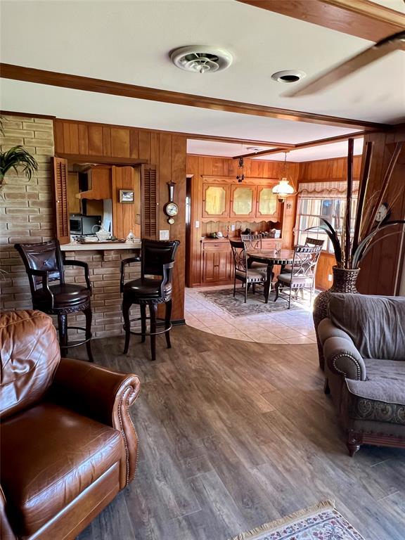 205 Cathy Drive, Hallettsville, Texas image 6