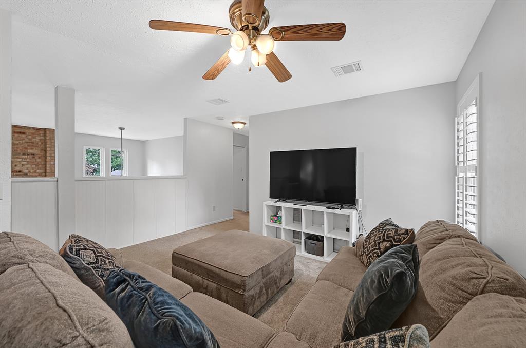 2903 Silver Falls Drive Dr, Kingwood, Texas image 19