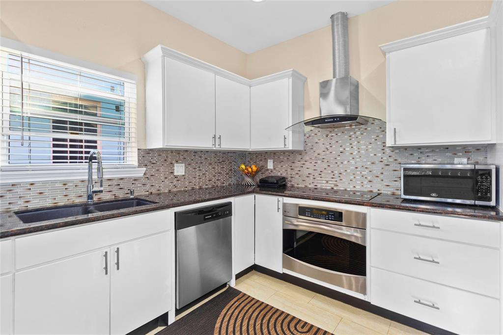 5324 Avenue R, Galveston, Texas image 7