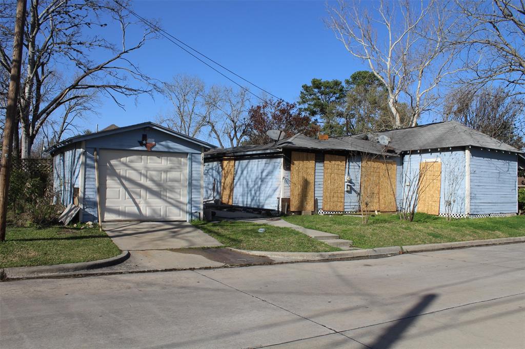 626 Ferguson Street, Humble, Texas image 1