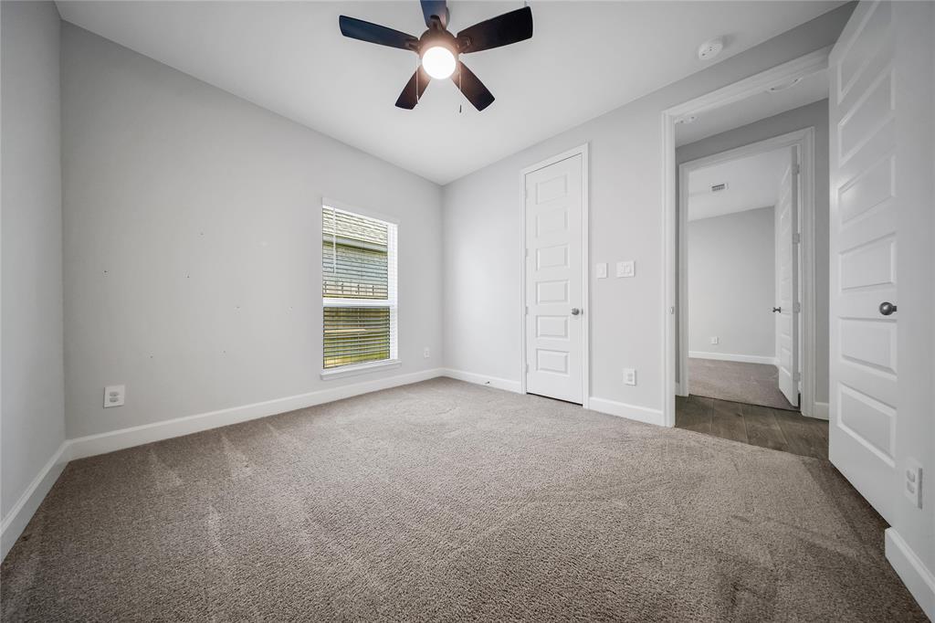 615 Sand Branch Drive, Conroe, Texas image 31