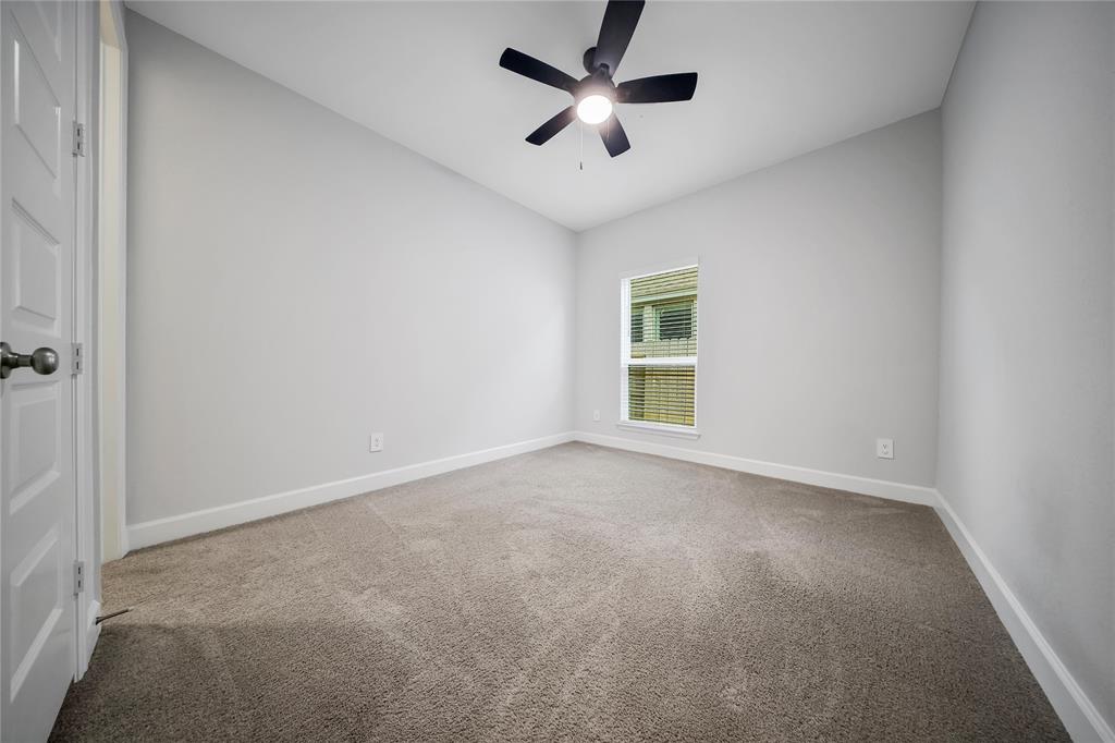 615 Sand Branch Drive, Conroe, Texas image 26
