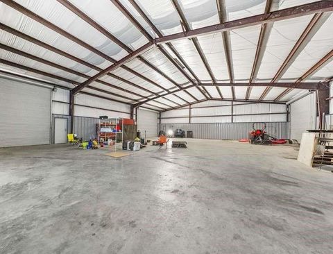 202 W Stroker Road Crosby TX 77532