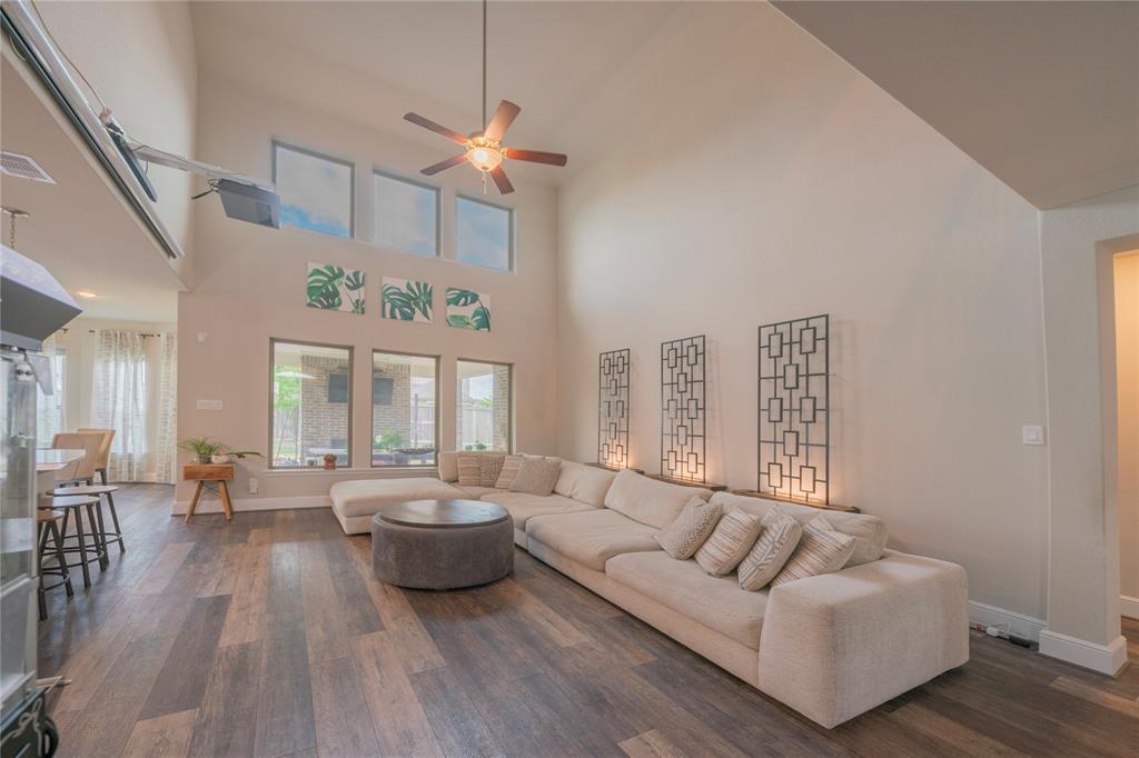 2515 Lilac Point Lane