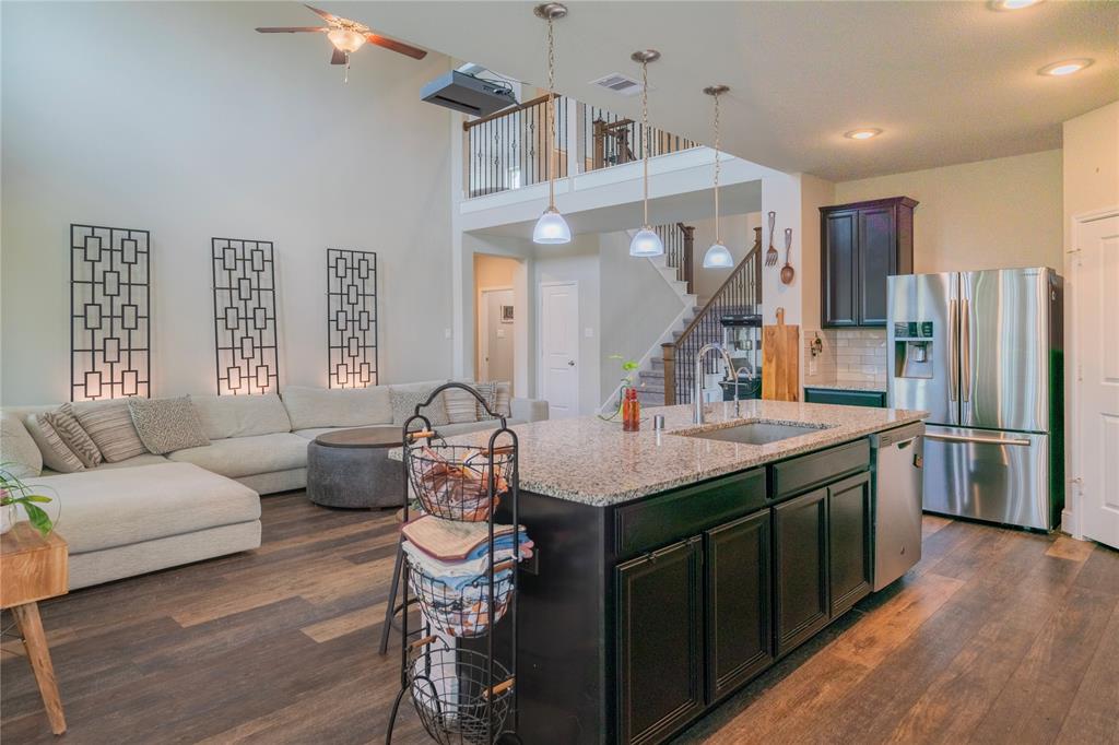 2515 Lilac Point Lane, Brookshire, Texas image 8
