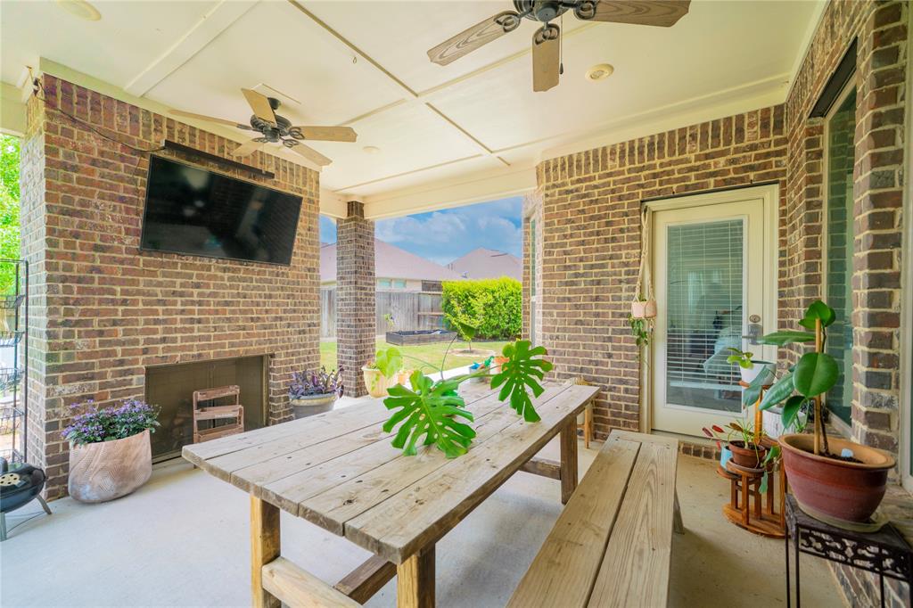 2515 Lilac Point Lane, Brookshire, Texas image 24
