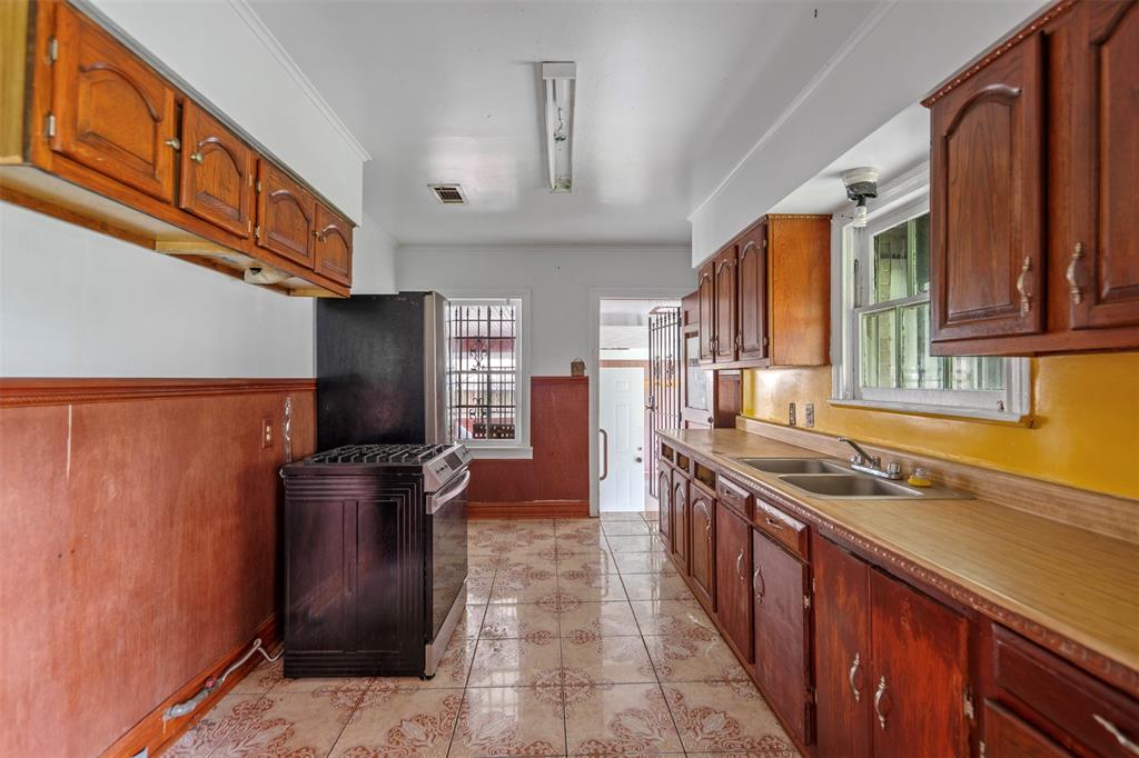 315 Graceland Street, Houston, Texas image 13