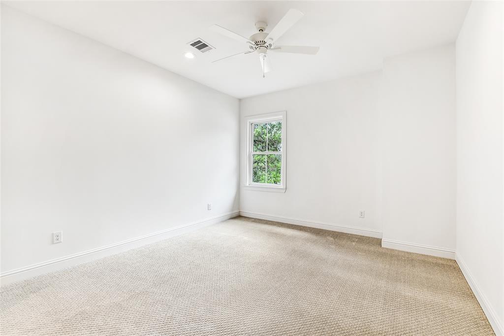 10902 Britoak Lane, Houston, Texas image 39
