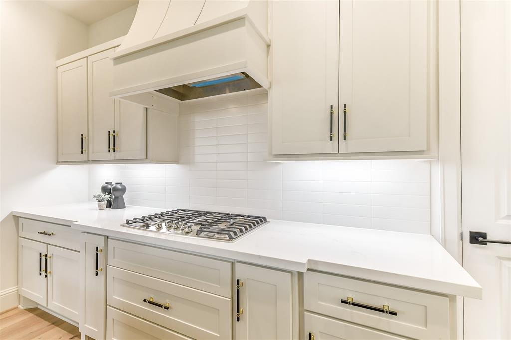 10902 Britoak Lane, Houston, Texas image 13