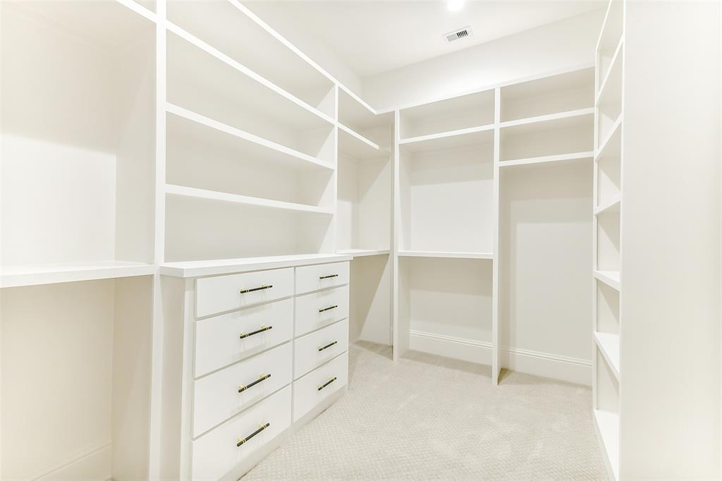10902 Britoak Lane, Houston, Texas image 26