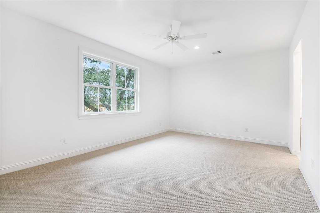 10902 Britoak Lane, Houston, Texas image 42