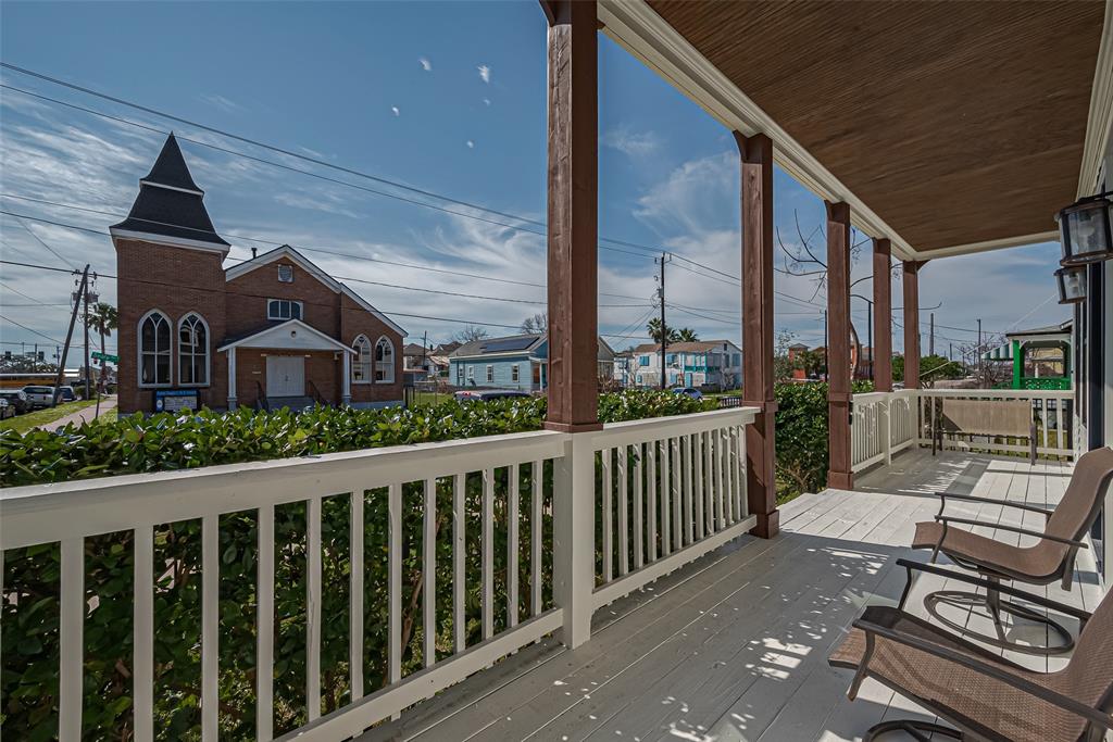 3902 Sealy Street, Galveston, Texas image 37