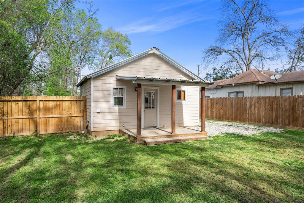 524 S Avenue D, Humble, Texas image 23