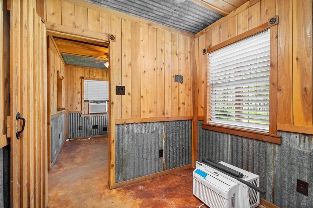 524 S Avenue D, Humble, Texas image 13