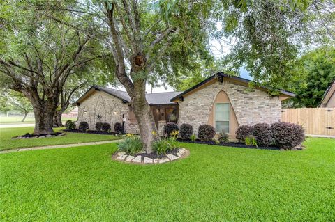 A home in Deer Park