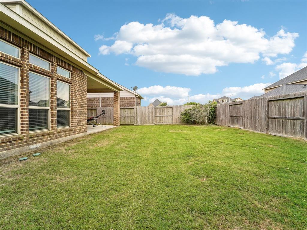 29126 Brooks Valley Drive, Fulshear, Texas image 22