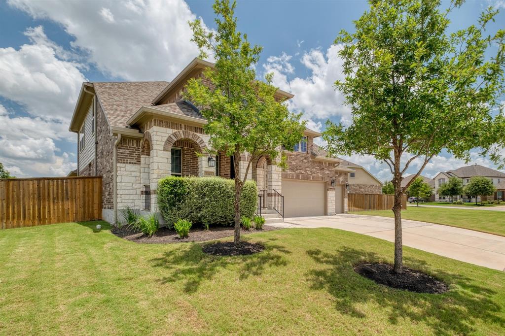 3448 De Soto Loop