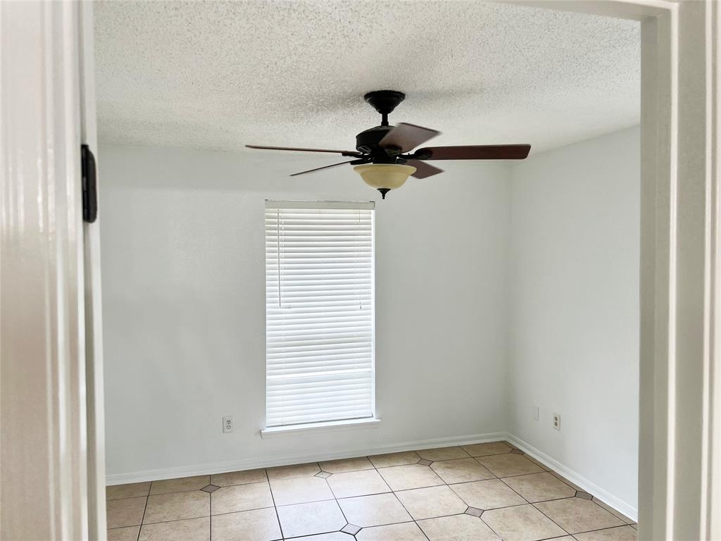 12550 Whittington Drive #712, Houston, Texas image 2