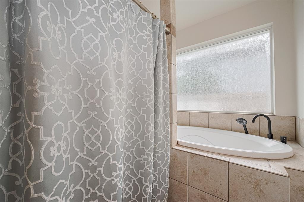 13014 Lazdins Circle, Cypress, Texas image 20