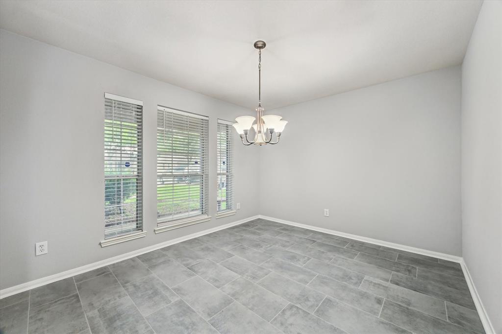 1056 Inverness Cove, Dickinson, Texas image 6
