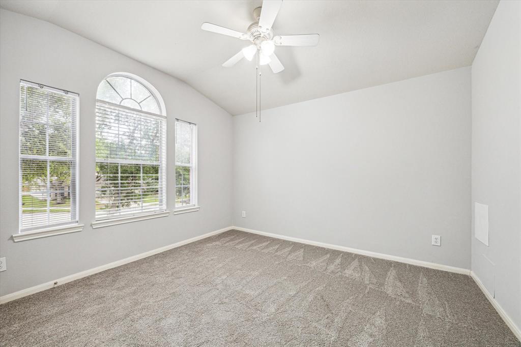 1056 Inverness Cove, Dickinson, Texas image 13
