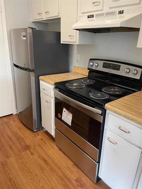 700 Thicket Lane #306, Houston, Texas image 3