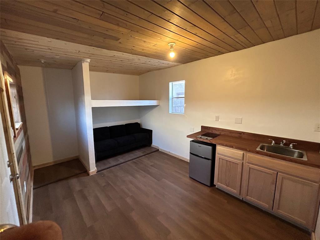 1218 48th Street, Lubbock, Texas image 6