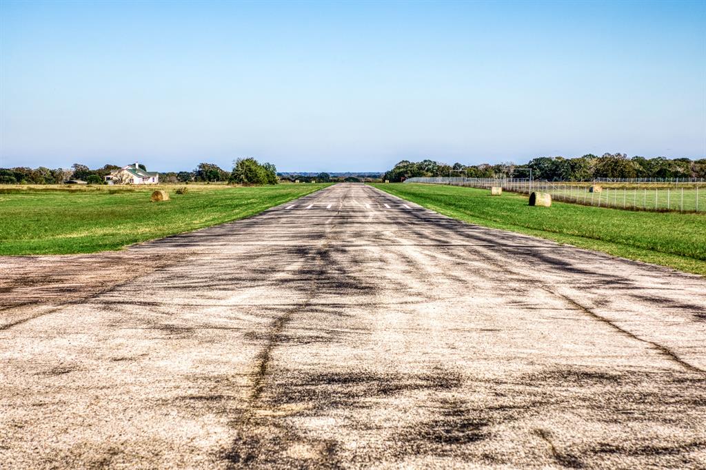 8751 Fm 1371, Chappell Hill, Texas image 37