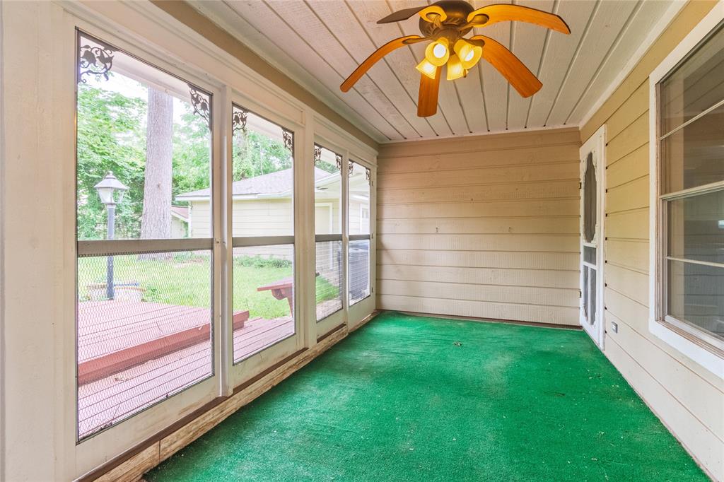 228 Hickory Street, Huntsville, Texas image 30