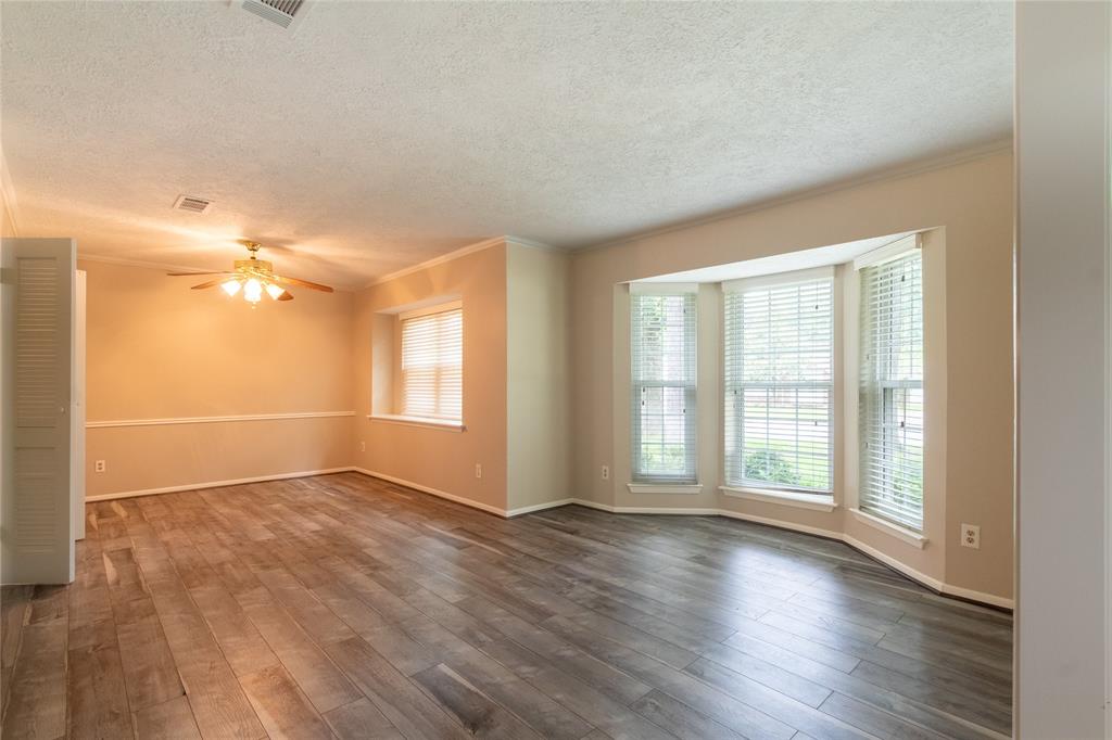 228 Hickory Street, Huntsville, Texas image 11