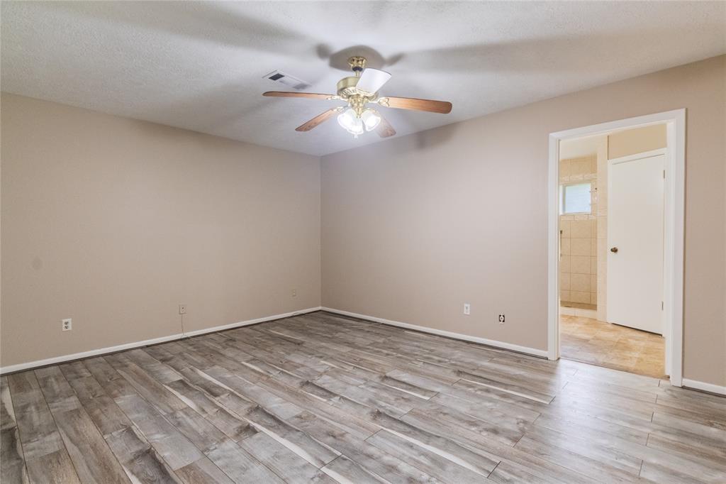 228 Hickory Street, Huntsville, Texas image 24