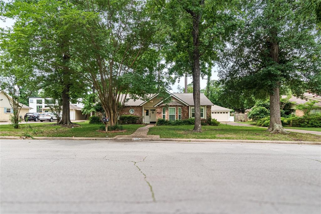 228 Hickory Street, Huntsville, Texas image 2