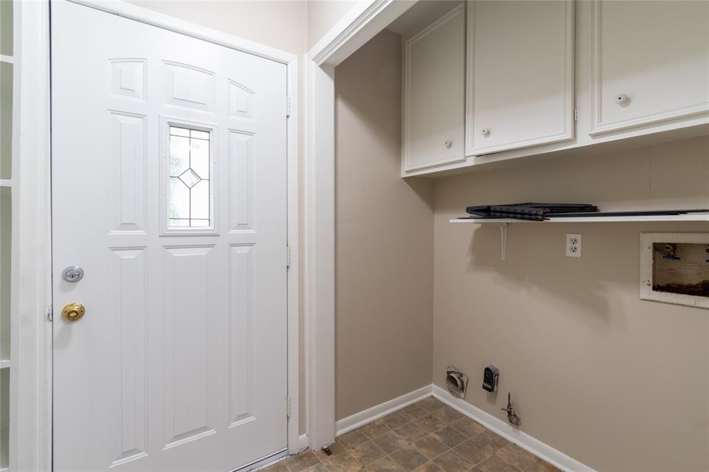228 Hickory Street, Huntsville, Texas image 19