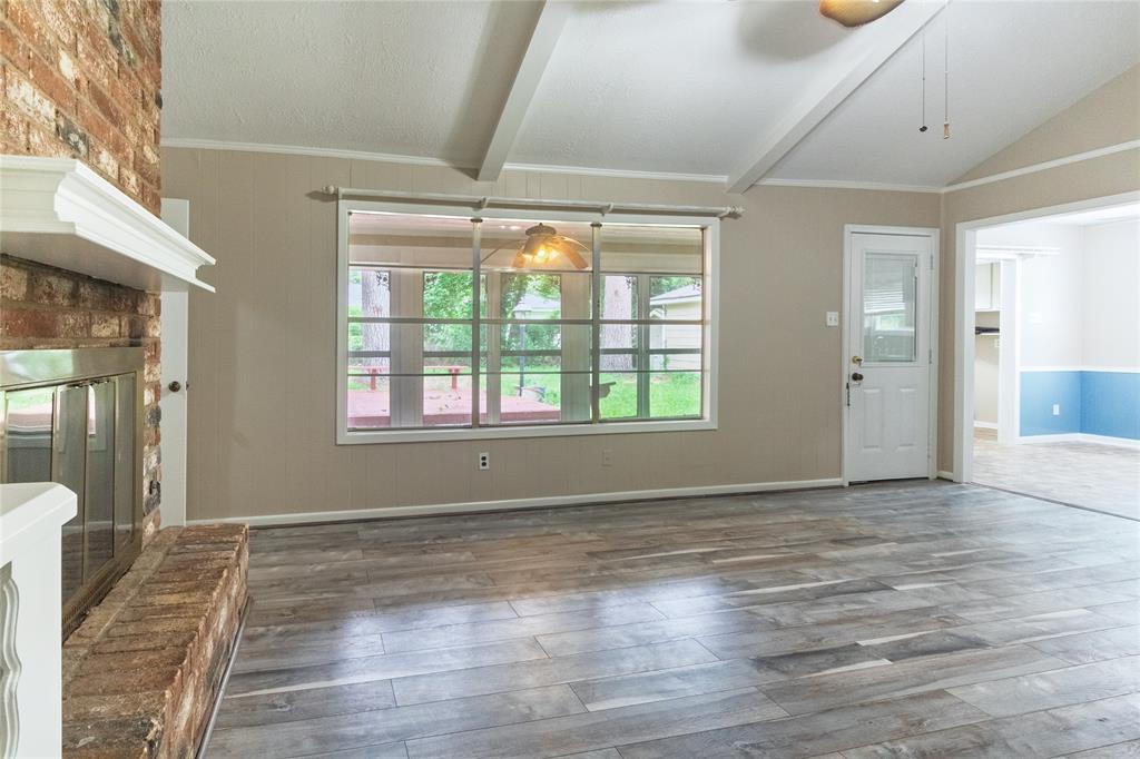 228 Hickory Street, Huntsville, Texas image 23