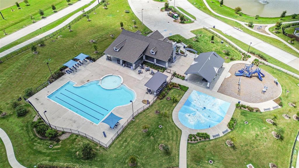 4007 Martin Ridge Drive, Manvel, Texas image 17