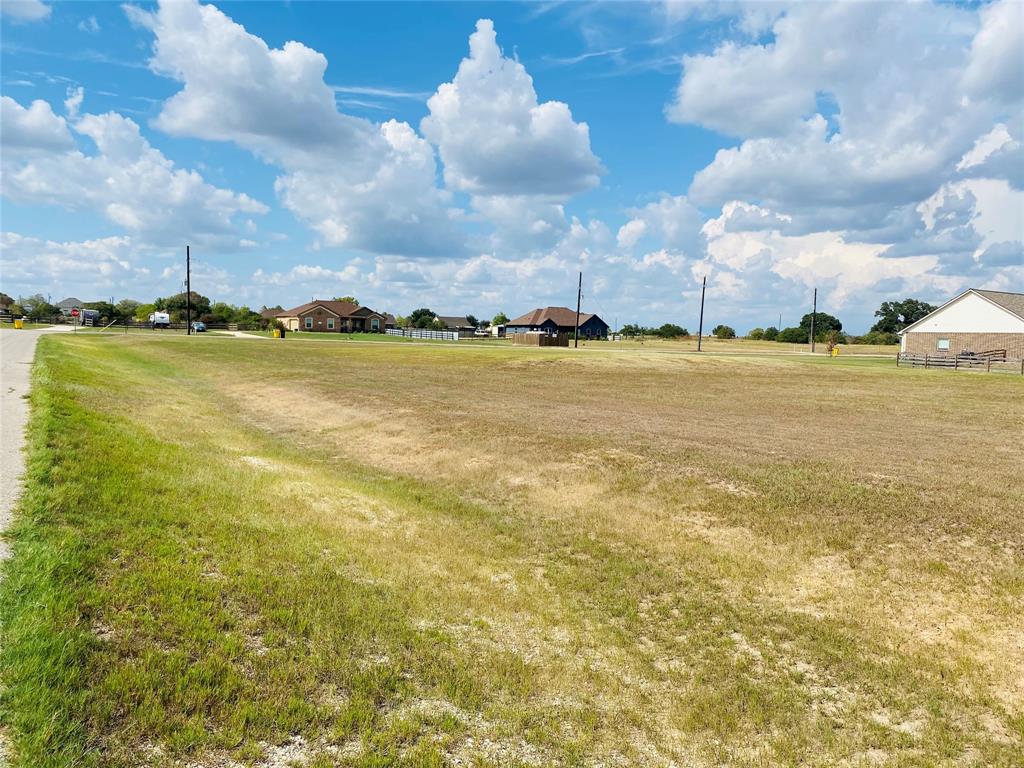 5744 Colony Drive, Sealy, Texas image 4