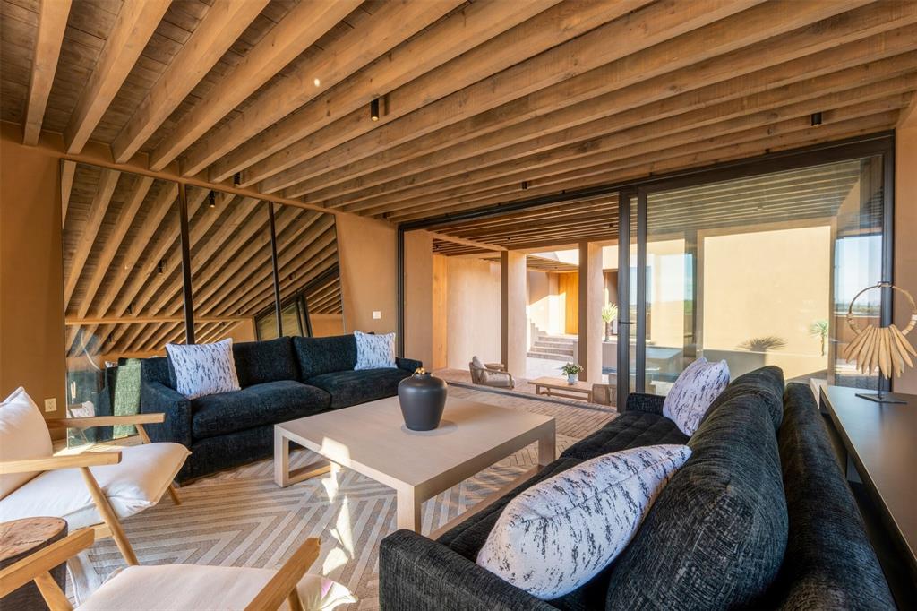 Mexico, 4 Bedrooms Bedrooms, ,5 BathroomsBathrooms,Residential,Active,94469