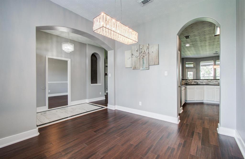 2207 Caroline Avenue, Baytown, Texas image 10
