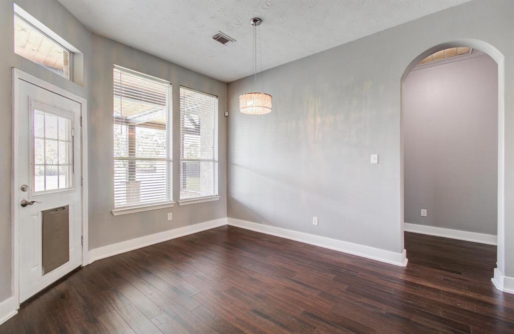 2207 Caroline Avenue, Baytown, Texas image 16