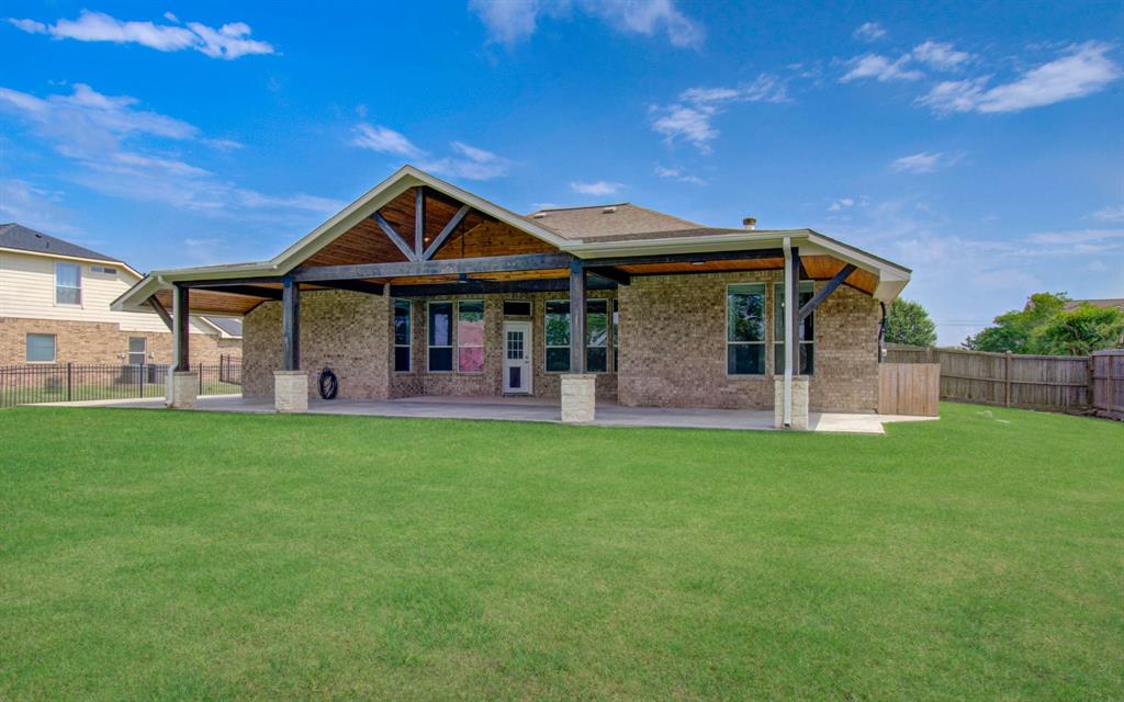2207 Caroline Avenue, Baytown, Texas image 45