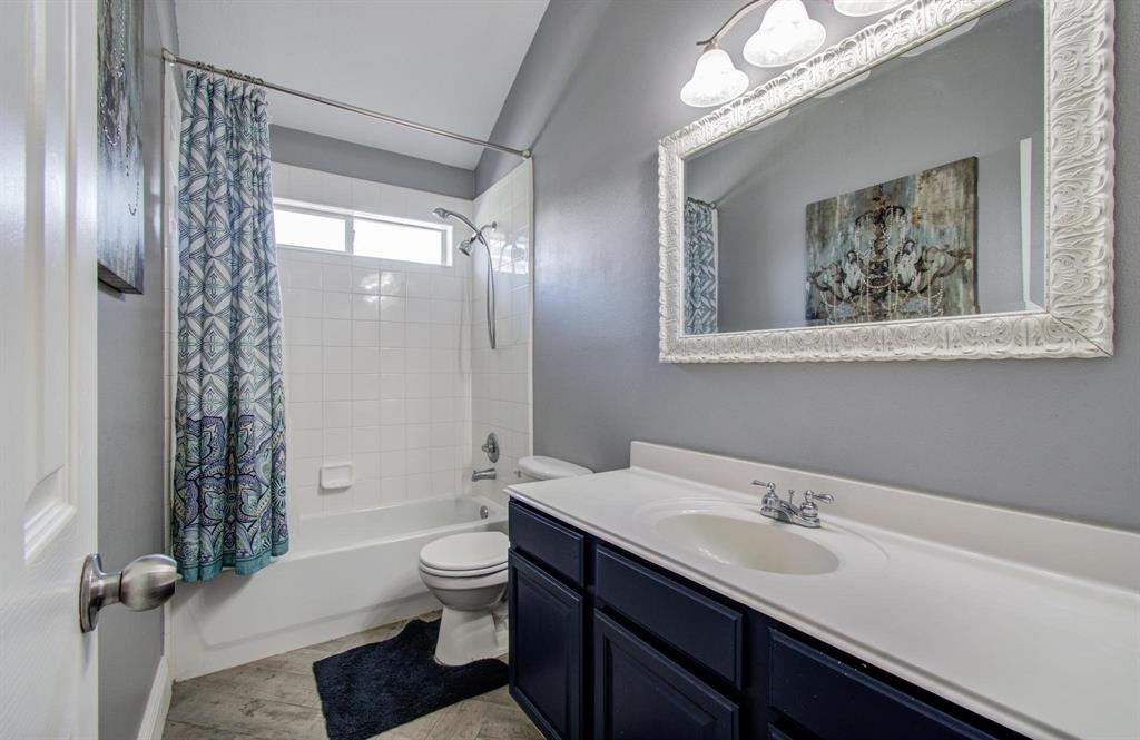 2207 Caroline Avenue, Baytown, Texas image 30