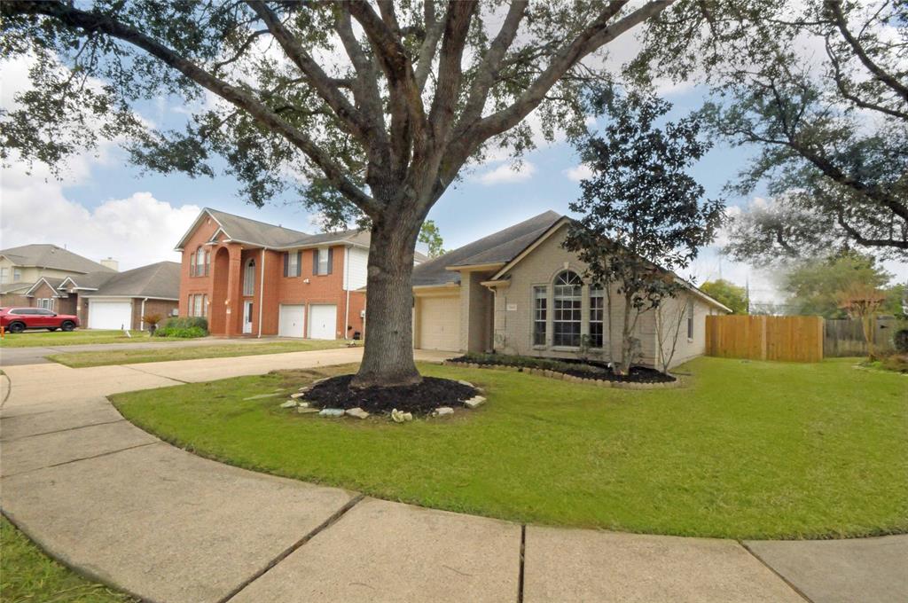 7443 Colony Bend Lane