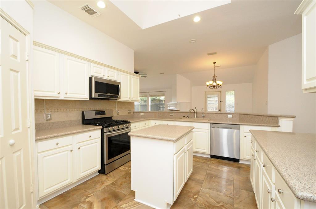 7443 Colony Bend Lane