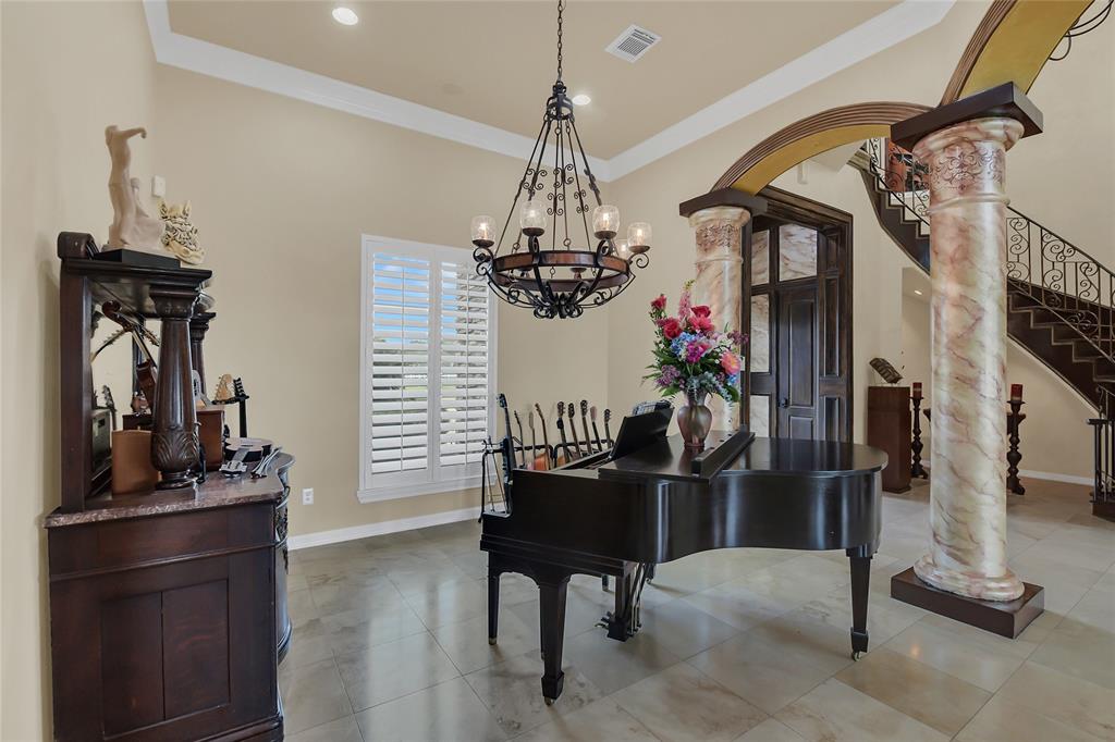 17011 Saddle Ridge Pass, Cypress, Texas image 10