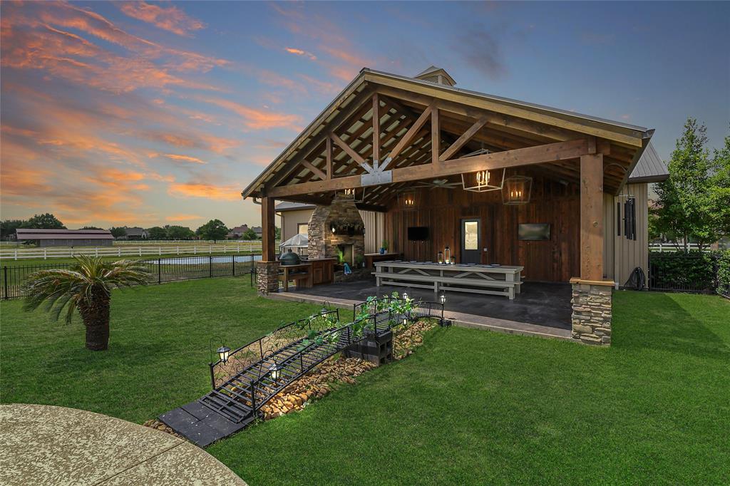 17011 Saddle Ridge Pass, Cypress, Texas image 39