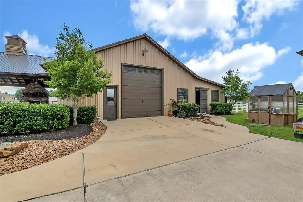17011 Saddle Ridge Pass, Cypress, Texas image 37