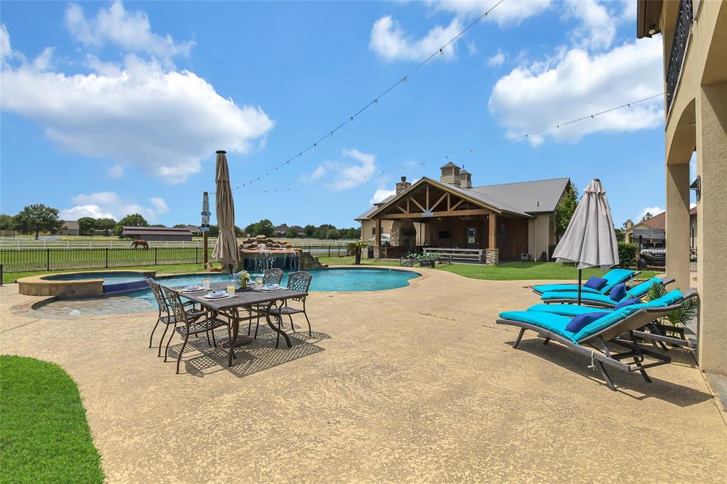 17011 Saddle Ridge Pass, Cypress, Texas image 35