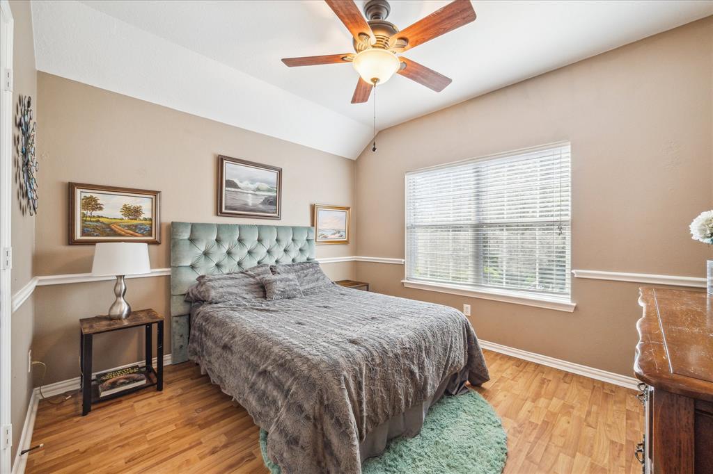 2541 Hidden Creek Drive, Pearland, Texas image 27
